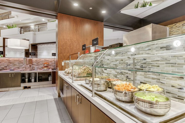 Embassy Suites by Hilton Anaheim Orange
