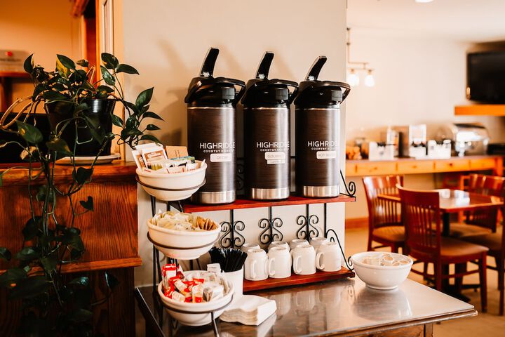 Breakfast/Coffee Service 27 of 31