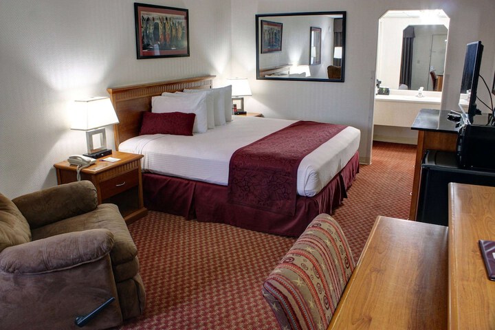Room 26 of 35
