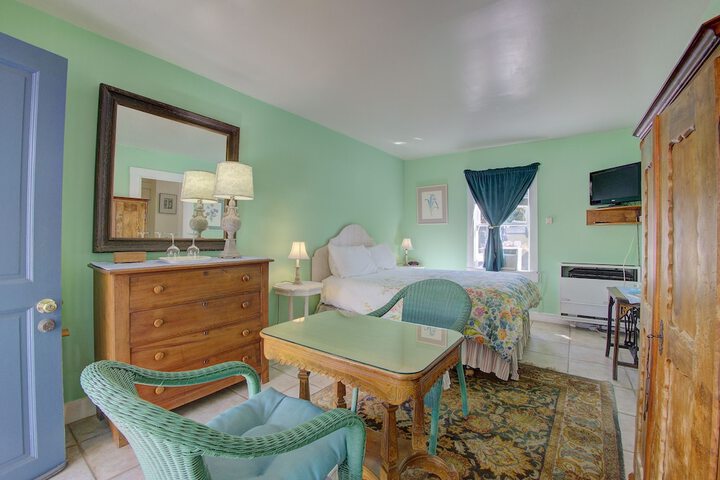 Room 62 of 156