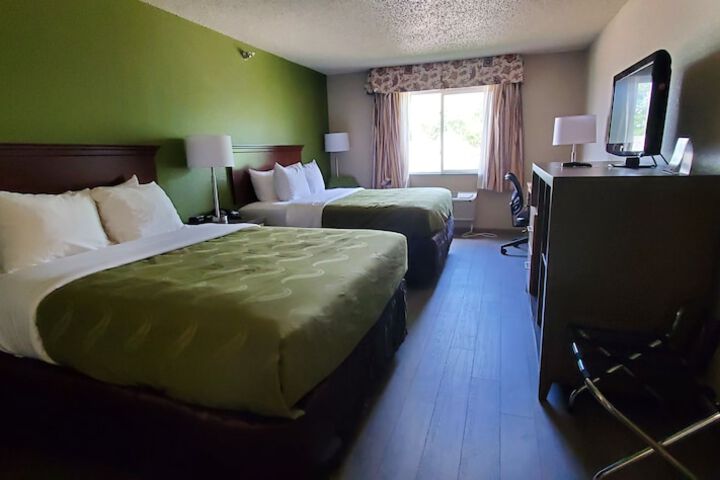 Quality Inn & Suites Delaware South