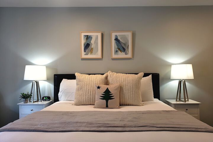 Room 8 of 22