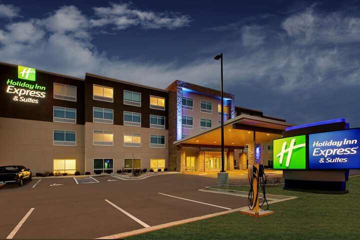 Hotel 5 of 43