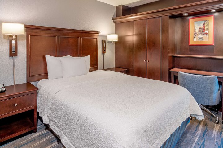 Hampton Inn Nashville / Vanderbilt
