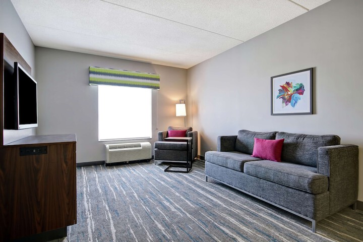 Room 35 of 59