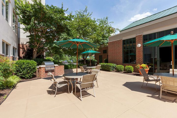 Terrace/Patio 18 of 19