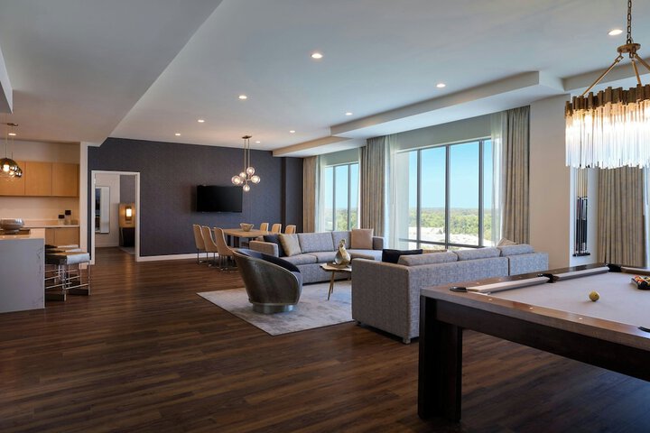 Room 35 of 58