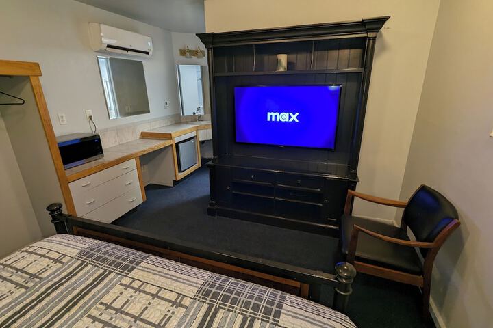 Room 23 of 26