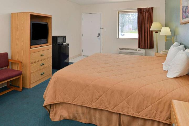 Americas Best Value Inn Kinder