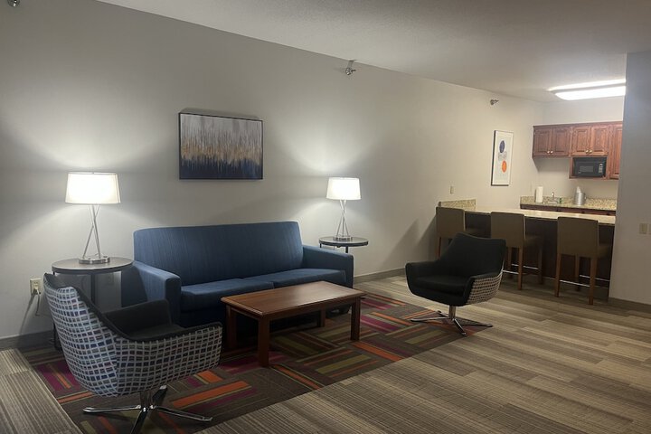 Room 53 of 111