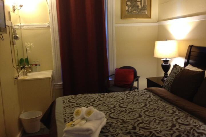 Room 48 of 54
