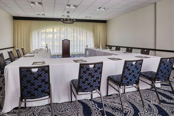 Graduate by Hilton Minneapolis