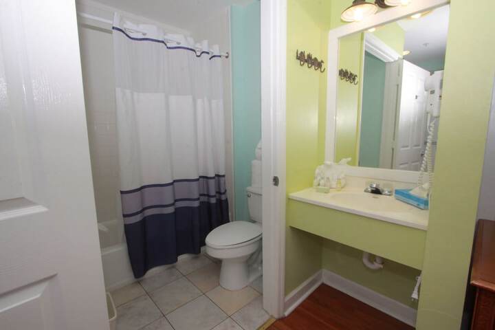Room 44 of 75