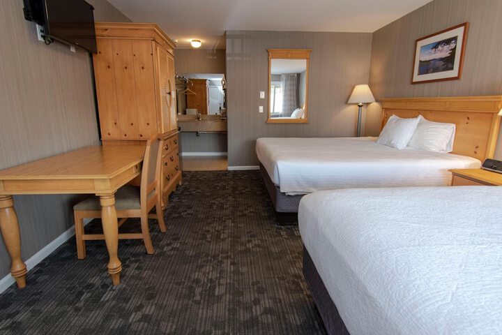 Room 34 of 51