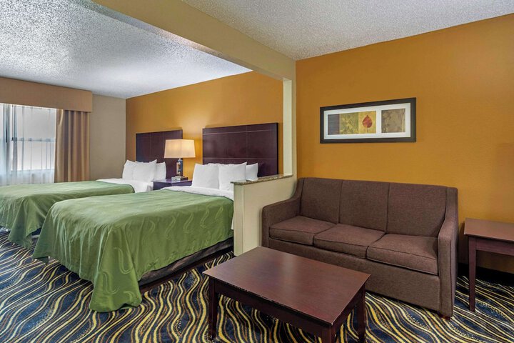 Quality Suites Addison - Dallas