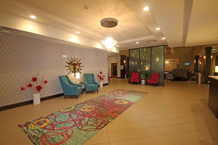 Hotel 6 of 47