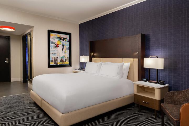 Hilton Austin