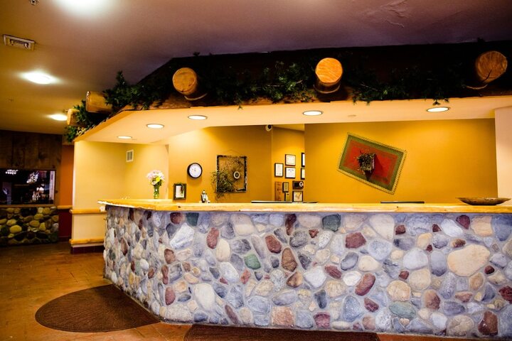 Hotel Interior 17 of 75