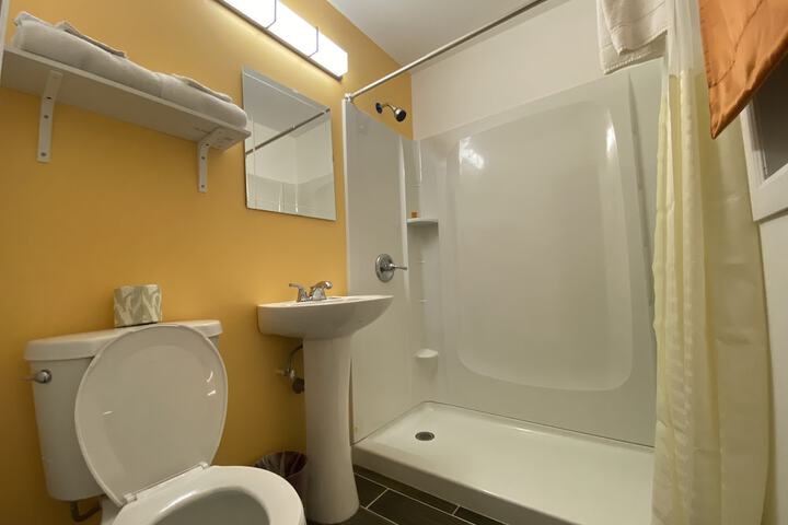 Room 15 of 15