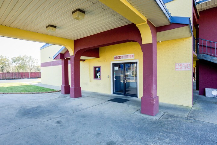 Hotel 4 of 24