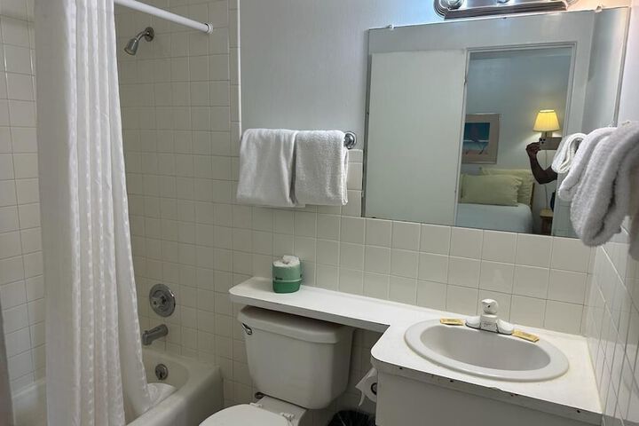 Room 19 of 40