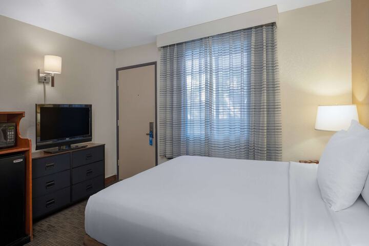 Days Inn by Wyndham Encinitas Moonlight Beach