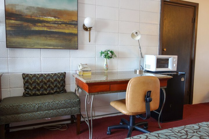 Room 22 of 43