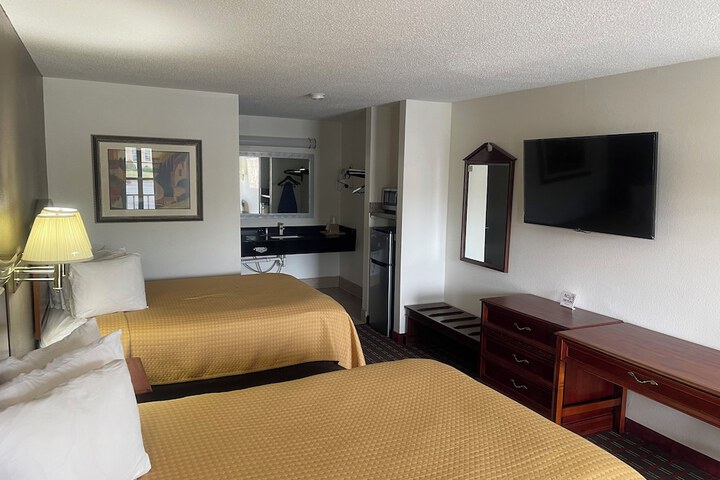 Loyalty Inn Hawkinsville