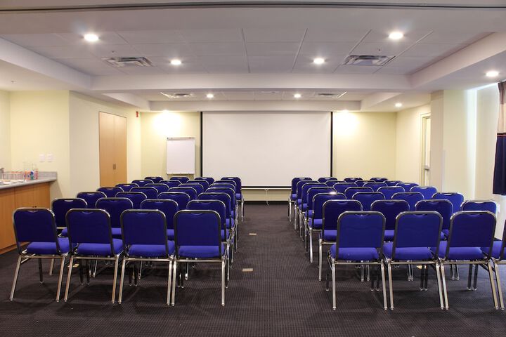Room 44 of 89