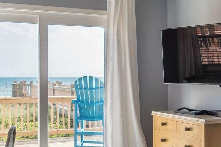 Tournesol by Topsail Realty