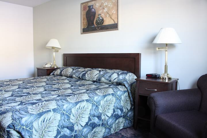 Room 15 of 27