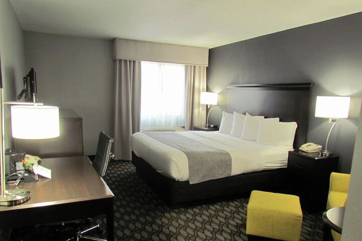 Room 51 of 75