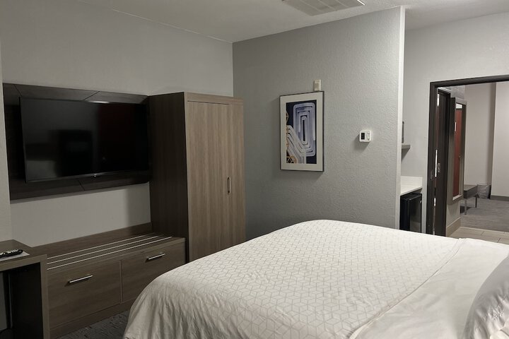 Holiday Inn Express & Suites Woodward by IHG