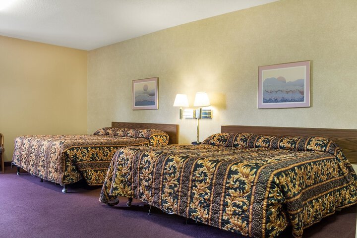 Room 18 of 42