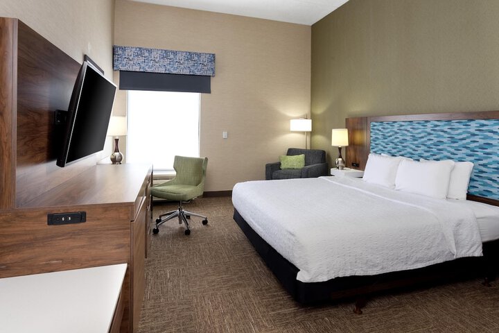 Hampton Inn Buffalo South / I-90