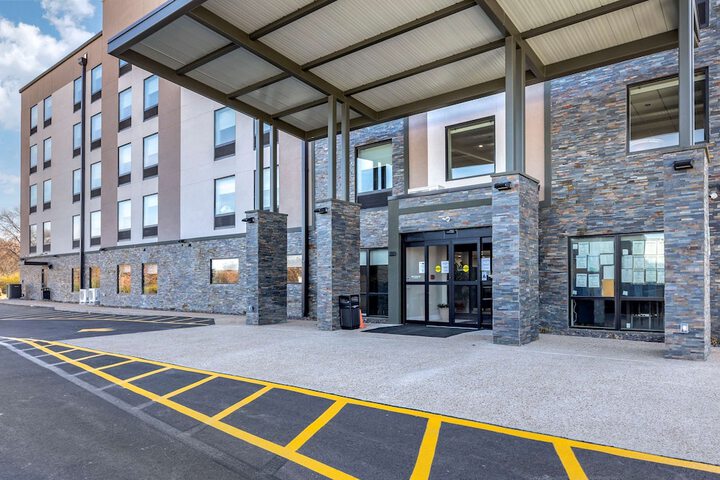 Hotel 5 of 32