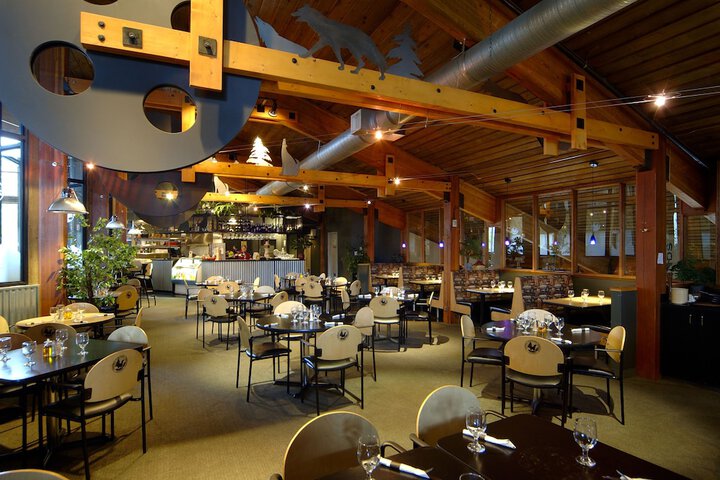 Dining 140 of 191