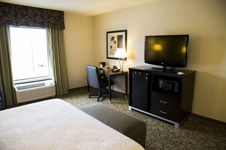 Room 70 of 89
