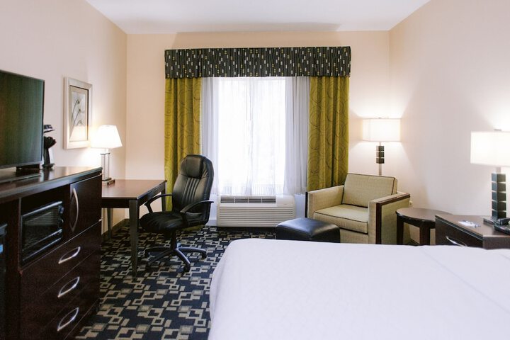 Room 41 of 70