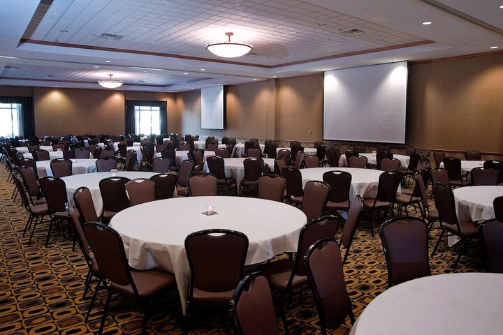 Hampton Inn & Suites Columbia at University
