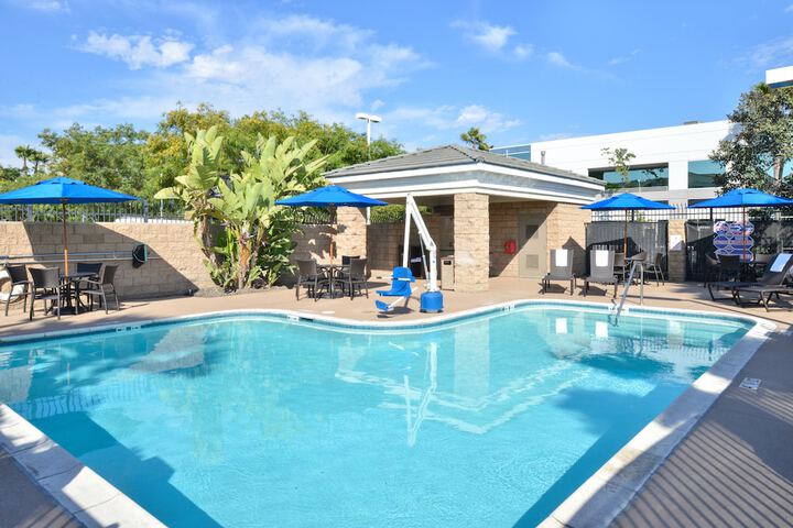 Pool 6 of 46