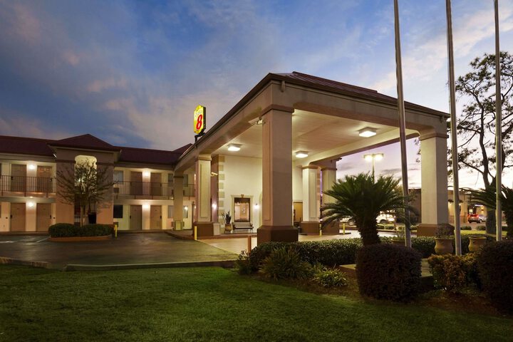 Hotel 2 of 16