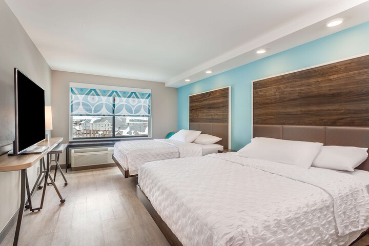 Room 21 of 36