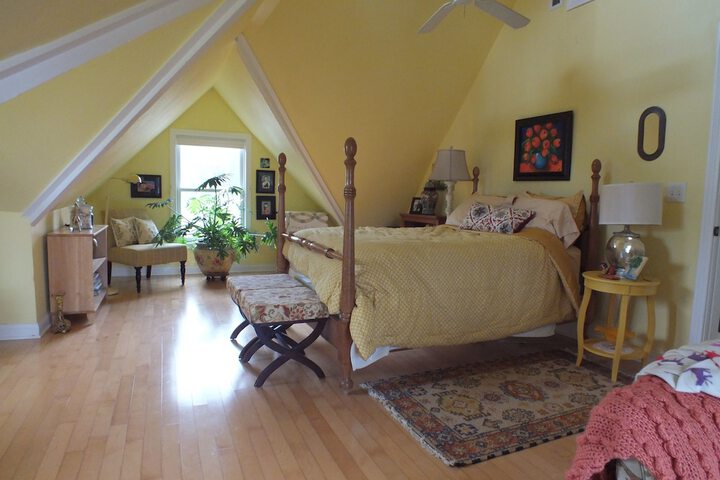 Room 14 of 24