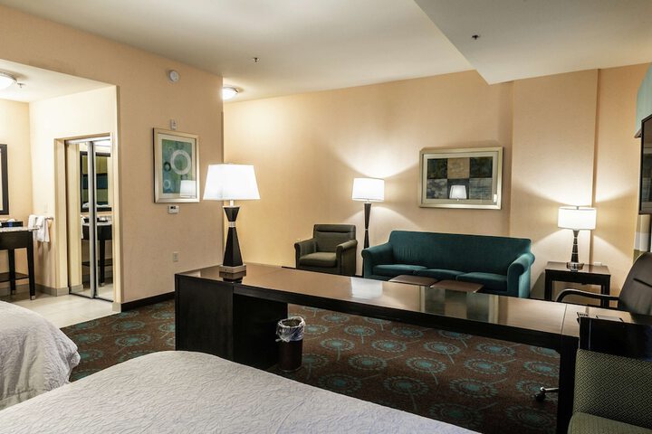 Room 21 of 66