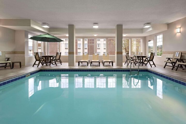 Pool 6 of 32