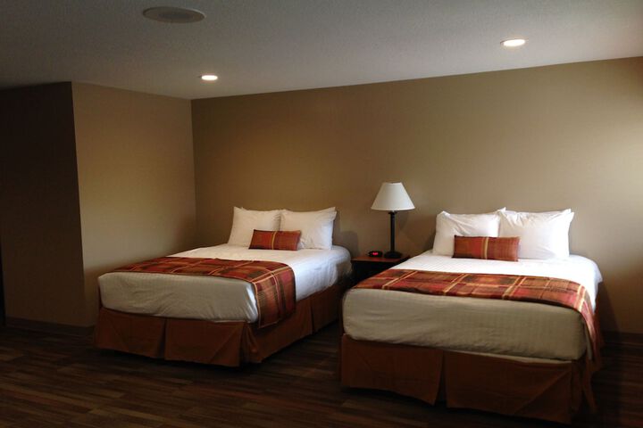Room 17 of 37