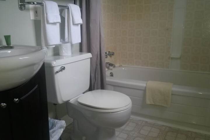 Room 36 of 70