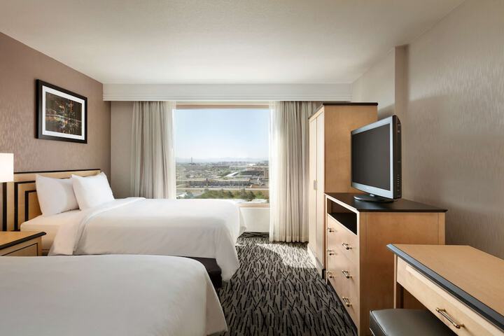 Room 46 of 76