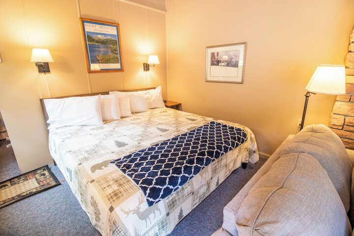 Room 145 of 261